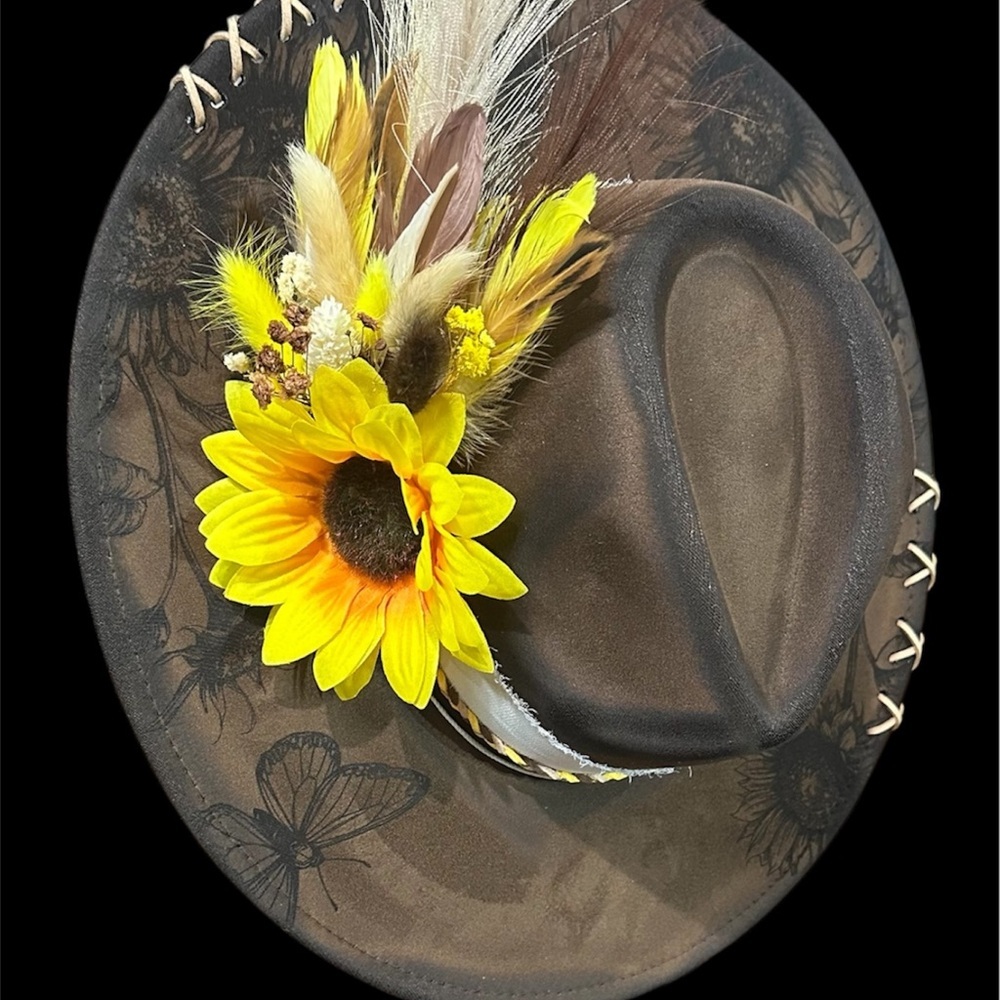 Elegant Brown Hat with Yellow Floral Detail - Picture 3 of 7